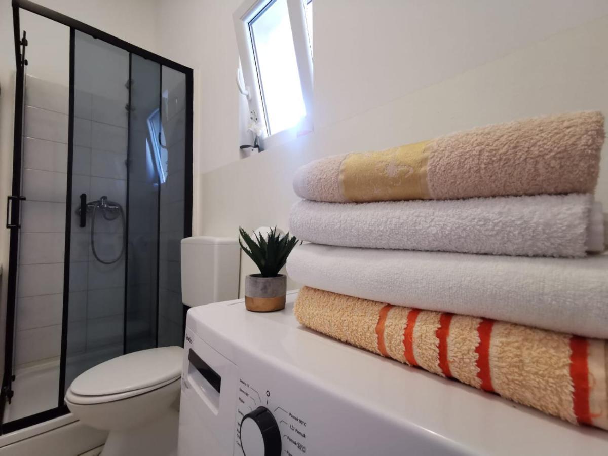 Priska Apartment Kaštela 外观 照片